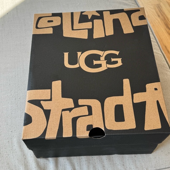 UGGs Classic Mini | Collina Strada Classic - Picture 7 of 8